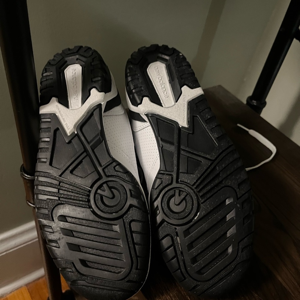Unworn New Balance 550 women’s 7M